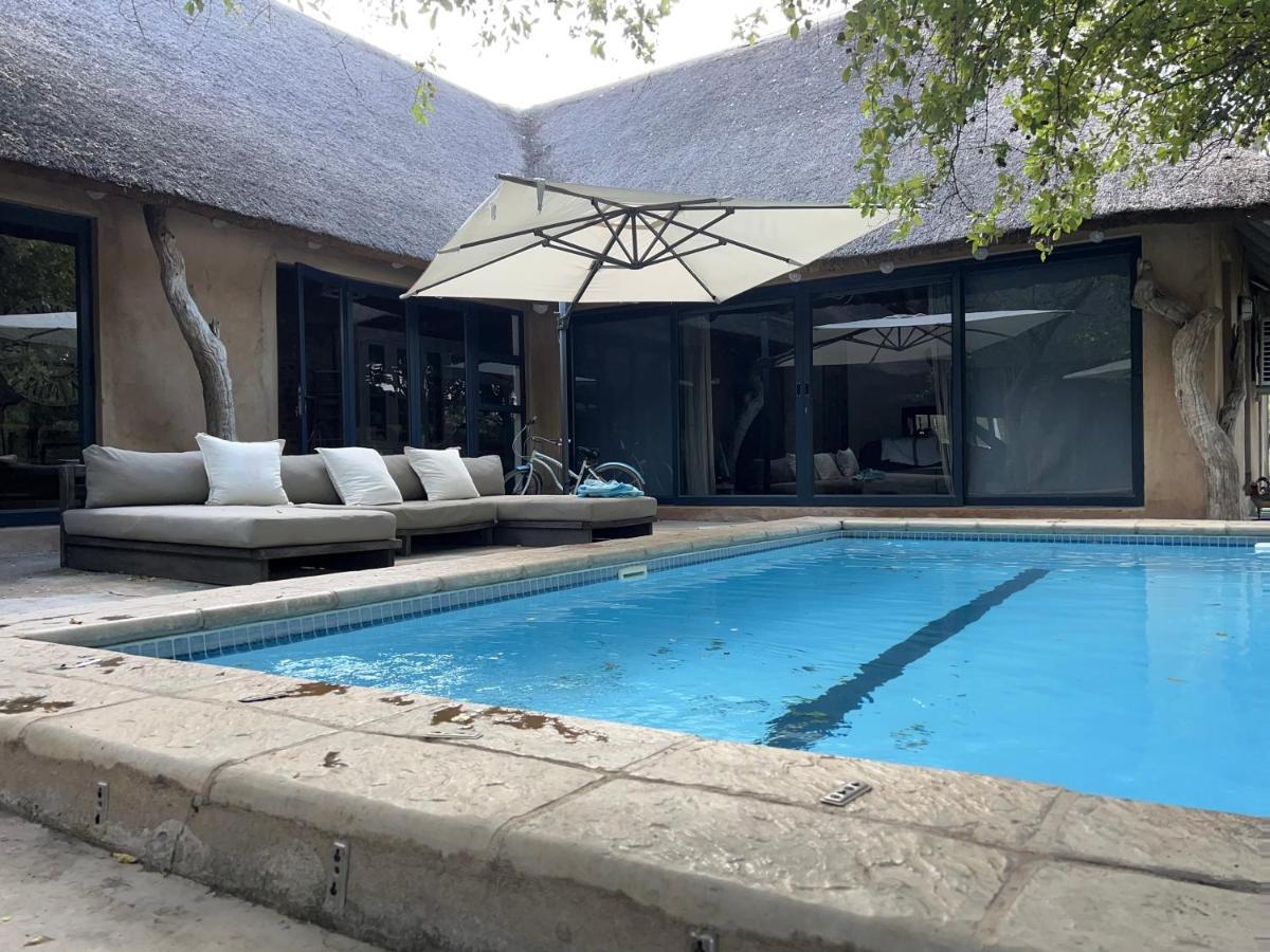 Simba Safaris African Pride Exotic Lodge Lephalale エクステリア 写真