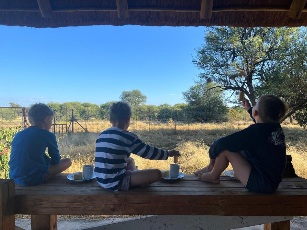 Simba Safaris African Pride Exotic Lodge Lephalale エクステリア 写真