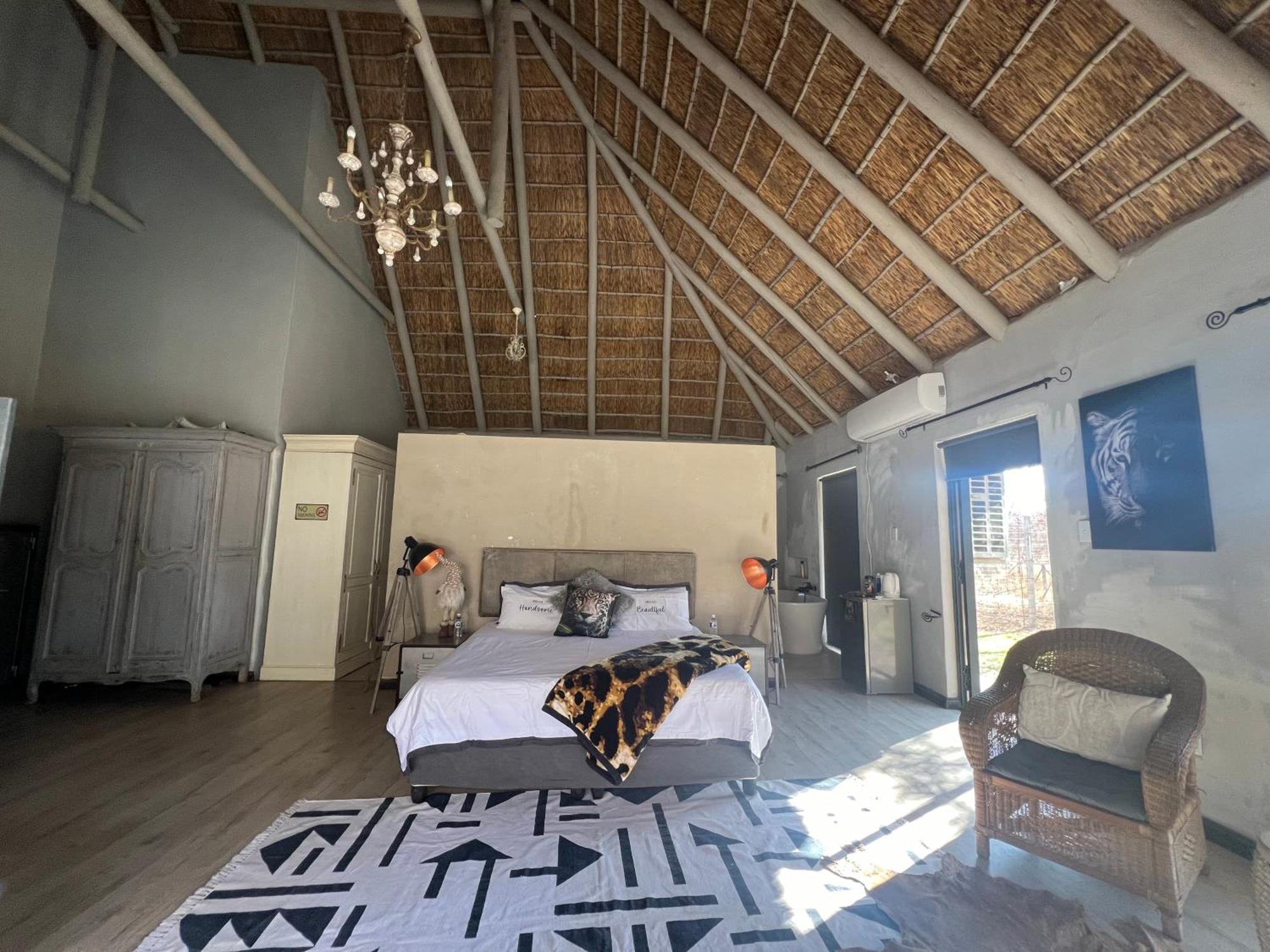 Simba Safaris African Pride Exotic Lodge Lephalale エクステリア 写真