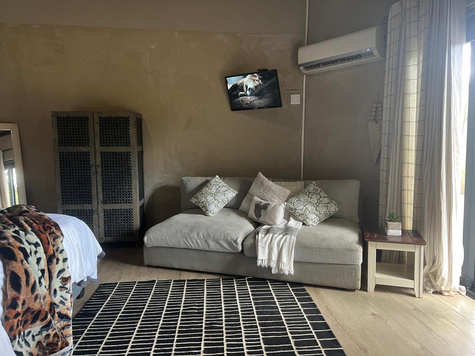 Simba Safaris African Pride Exotic Lodge Lephalale エクステリア 写真
